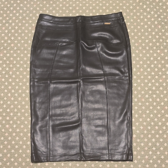 Chic Black Faux Pencil Skirt - Picture 1 of 4
